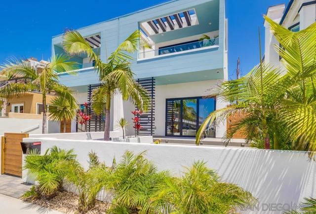 140 Imperial Beach Blvd, Imperial Beach CA: https://media.crmls.org/mediaz/b49ee006-527d-4168-9117-e58b814e7c27.jpg