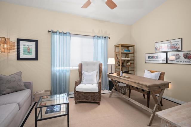 737 G Avenue, Coronado CA: https://media.crmls.org/mediaz/b49f05d2-5f63-43a2-aada-180cbe562aeb.jpg