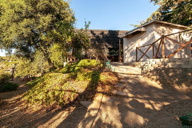 Detail Gallery Image 46 of 59 For 720 Sky Mountain Ln, Alpine,  CA 91901 - 3 Beds | 1/1 Baths