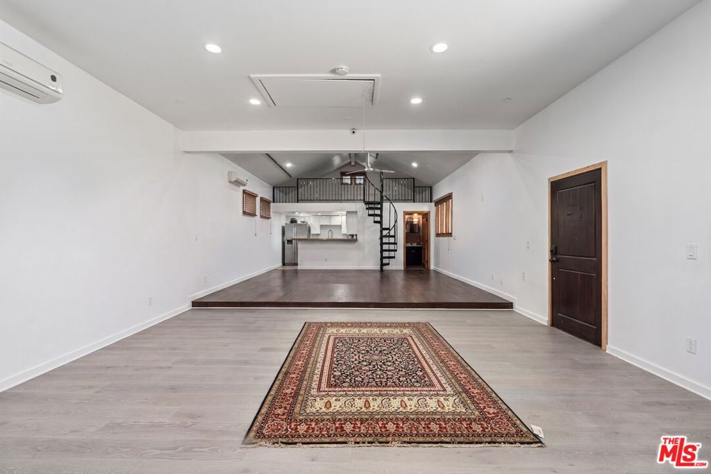 MLS #26848229 image #32