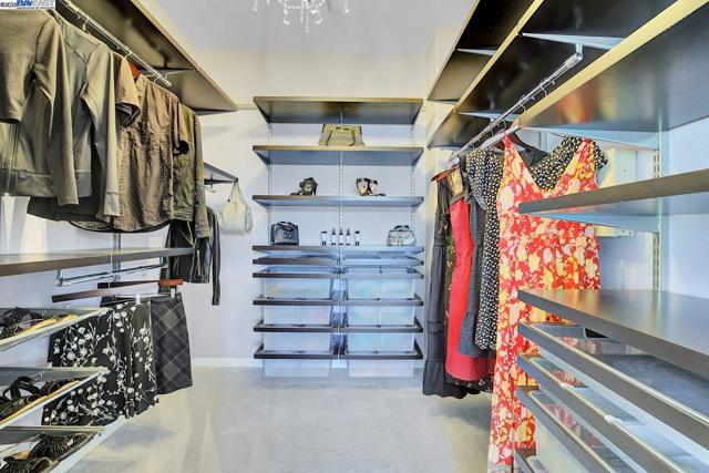 445 S 22Nd St, San Jose CA: https://media.crmls.org/mediaz/b4a048aa-3ec5-46d7-a82e-88f22635ad8b.jpg