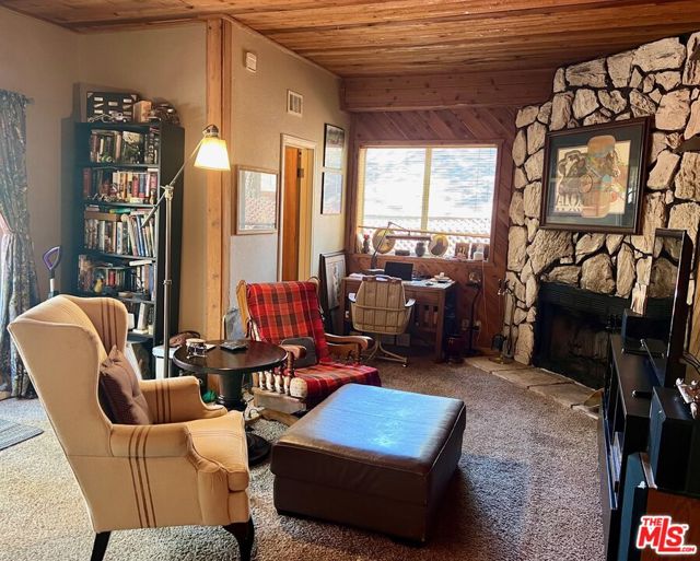 425 Ashwood Drive, Big Bear City, California 92314, 3 Bedrooms Bedrooms, ,2 BathroomsBathrooms,Single Family Residence,For Sale,Ashwood,24426913