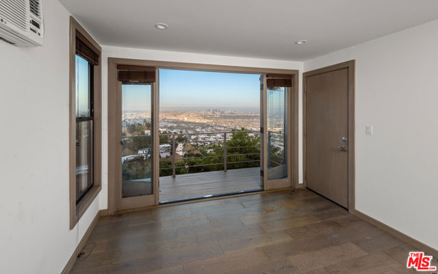 1600 Viewmont Drive, Los Angeles CA: https://media.crmls.org/mediaz/b4a1356f-8ea0-49c7-9a66-37817c85a75e.jpg