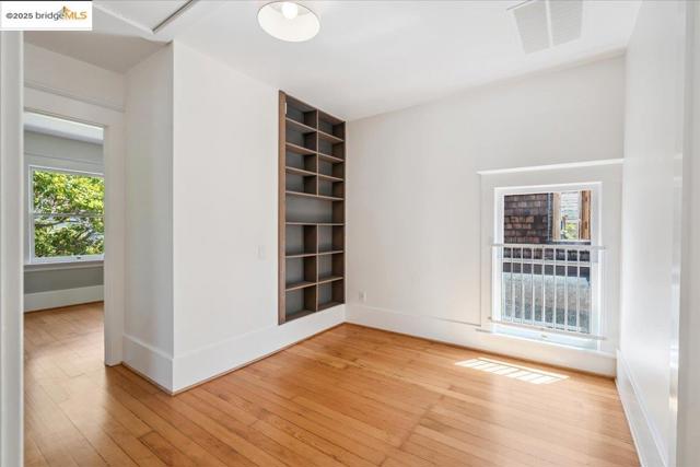 1912 Virginia St, Berkeley CA: https://media.crmls.org/mediaz/b4a1ad07-d776-484a-99a6-dd3b4373b6d1.jpg