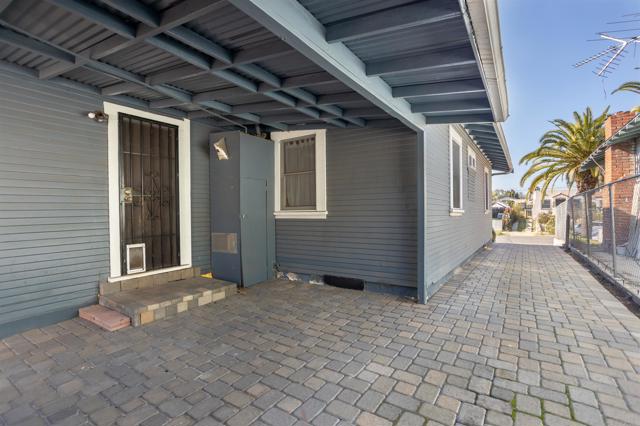 Detail Gallery Image 7 of 34 For 3653 55 37th St, San Diego,  CA 92105 - 3 Beds | 2 Baths