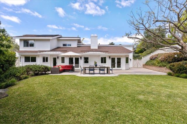 Detail Gallery Image 1 of 34 For 668 Matagual, Vista,  CA 92081 - 4 Beds | 3 Baths