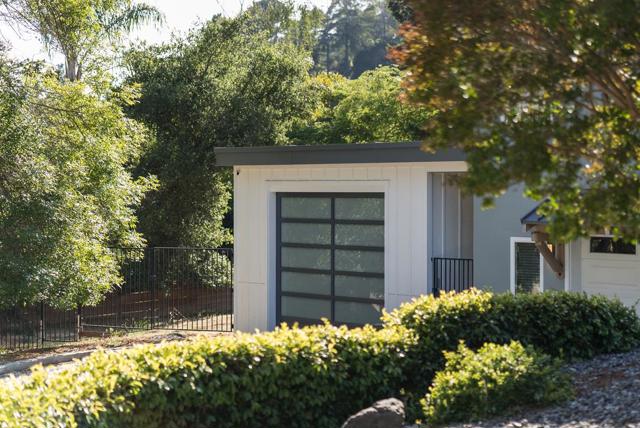 121 Day Valley Lane, Aptos CA: https://media.crmls.org/mediaz/b4a3593b-c67c-4477-9ee6-f75094b7e51b.jpg