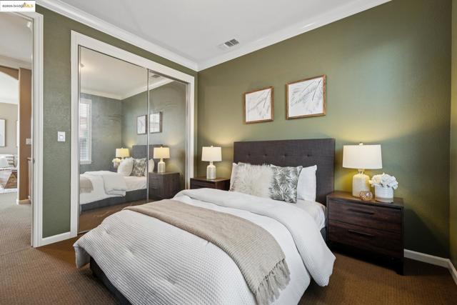 6686 Chalk Hill Ln, Vallejo CA: https://media.crmls.org/mediaz/b4a36222-bffc-437c-a007-44261af10be1.jpg