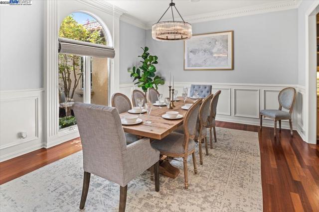 1137 Via Di Salerno, Pleasanton CA: https://media.crmls.org/mediaz/b4a3ad57-dc42-496c-b81a-6c25a5f40a8d.jpg