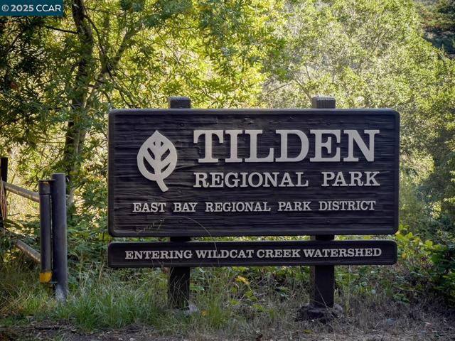 1511 Olive Ave, Richmond CA: https://media.crmls.org/mediaz/b4a3b9e1-5d4e-45df-aca0-6b9865dea0d5.jpg