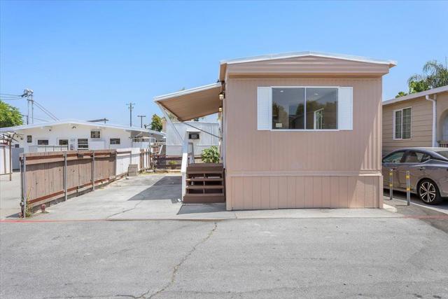 555 McLaughlin Avenue, San Jose CA: https://media.crmls.org/mediaz/b4a468ac-81da-46a5-96e4-285561b987b1.jpg