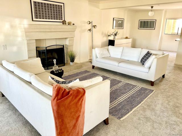 7550 Eads Ave, La Jolla, California 92037, 2 Bedrooms Bedrooms, ,2 BathroomsBathrooms,Condominium,For Sale,Eads Ave,250001170SD