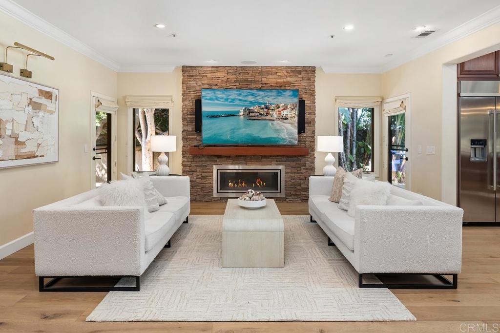 1056 Woodside Way - photo 11