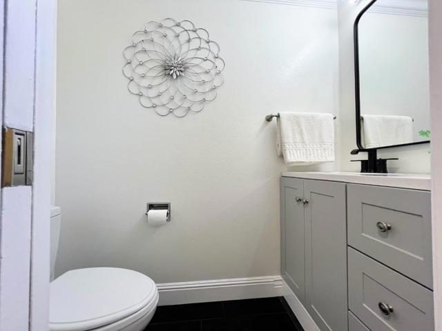 801 Ram Lane, Foster City CA: https://media.crmls.org/mediaz/b4a5de64-d8b2-478e-97a1-fe46dc685487.jpg