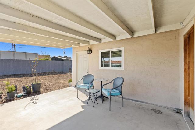 2394 Dryden Avenue, El Cajon CA: https://media.crmls.org/mediaz/b4a64260-97ee-4381-9399-98954c0964ff.jpg