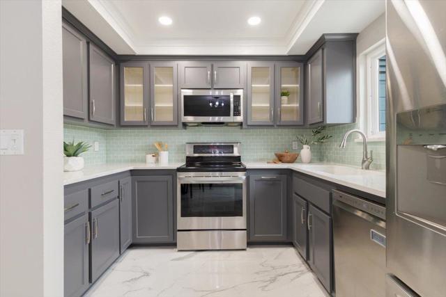 414 S Buena Vista Avenue, San Jose CA: https://media.crmls.org/mediaz/b4a65475-45d4-4560-8f77-4e3dbb3fa2bd.jpg