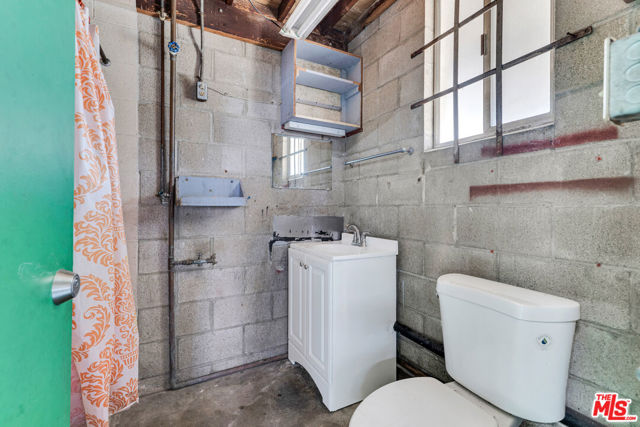  Commercial for Sale in Hawthorne, California