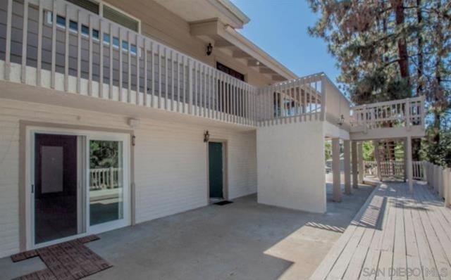 2025 Forester Creek Rd, El Cajon CA: https://media.crmls.org/mediaz/b4a703f5-9cad-4225-a182-cbe16c8f327f.jpg