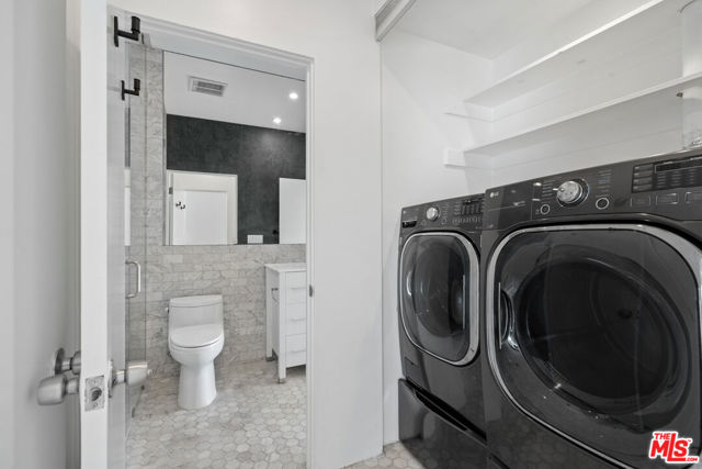 20 28TH Avenue, A photo 8