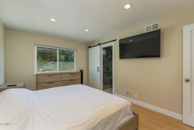 Detail Gallery Image 11 of 23 For 1370 Port Dr, Oxnard,  CA 93035 - 3 Beds | 2 Baths