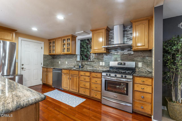 18900 Porterfield Lane, Fort Bragg CA: https://media.crmls.org/mediaz/b4a8b217-966a-4f13-aea7-407e458af821.jpg