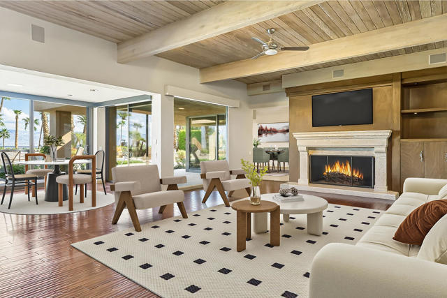 70150 Thunderbird Road, Rancho Mirage CA: https://media.crmls.org/mediaz/b4a8bc44-fbd9-4407-beba-0a8779d65dea.jpg