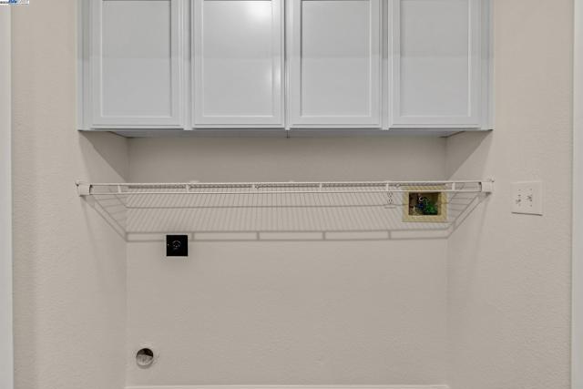 39280 Marbella Terraza, Fremont CA: https://media.crmls.org/mediaz/b4a8f663-f518-4cb5-96a2-ba0cd6536a66.jpg