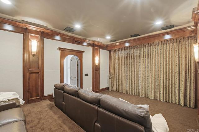 1745 Amalfi Street, La Jolla CA: https://media.crmls.org/mediaz/b4a98722-94cc-4bf5-ae86-306462b31d6f.jpg