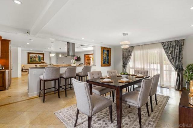 9351 La Jolla Farms Rd, San Diego CA: https://media.crmls.org/mediaz/b4a9e149-a5cc-4350-82d2-c158eff0e0ae.jpg