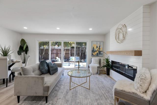 3004 Vistamont Drive, San Jose CA: https://media.crmls.org/mediaz/b4aa45e5-81a6-42ab-814e-915b277c7ed0.jpg