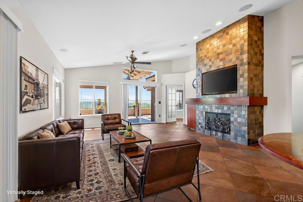 2703 Lobelia Road