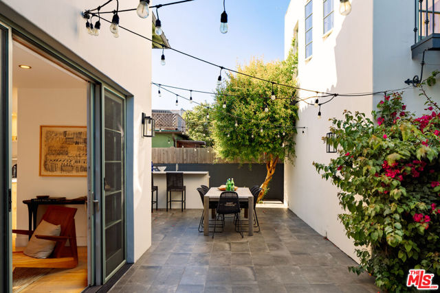 Image 15 of 43 For 3128 Stanford Avenue