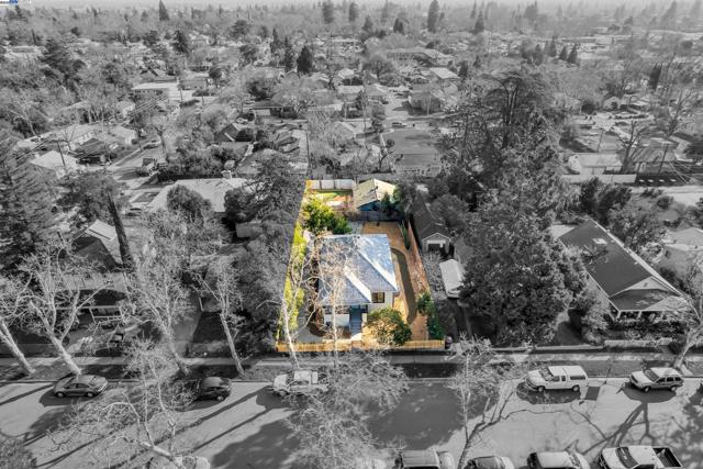 Image 15 of 60 For 207 D St Roseville