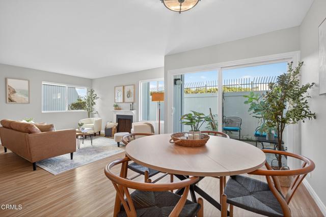 Detail Gallery Image 14 of 40 For 1320 San Simeon Ct #4,  Ventura,  CA 93003 - 2 Beds | 1/1 Baths