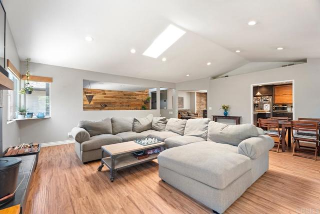 Detail Gallery Image 20 of 62 For 7655 Deodar Trl, Pine Valley,  CA 91962 - 6 Beds | 4 Baths