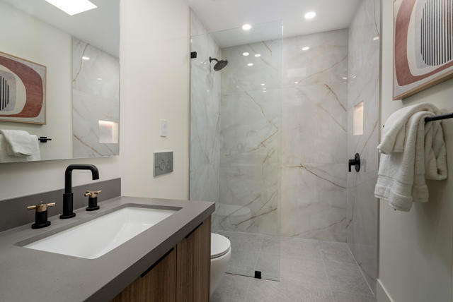 172 Desert Lakes Drive, Palm Springs CA: https://media.crmls.org/mediaz/b4af5742-642e-4d28-aed9-a2046c6d56de.jpg