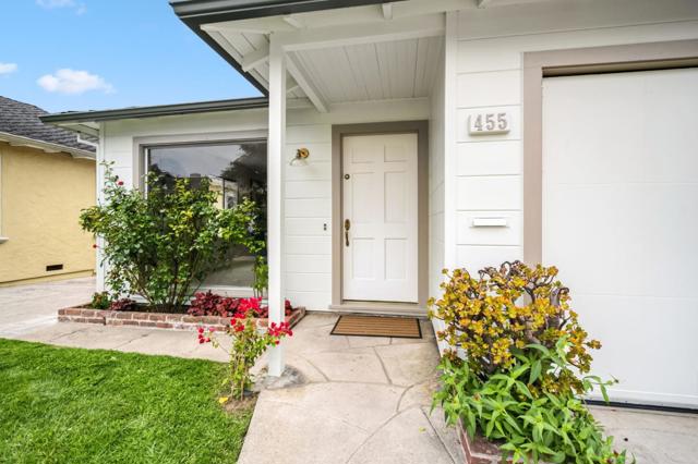 455 Cherry Avenue, San Bruno CA: https://media.crmls.org/mediaz/b4af673a-13e0-4303-8aae-0d4c0bd49f8f.jpg