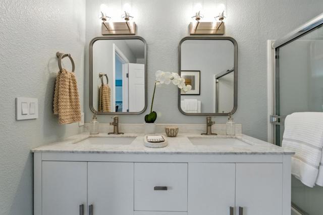 369 N Claremont Street, San Mateo CA: https://media.crmls.org/mediaz/b4b07a8d-d3cf-4c35-bd9a-736aa29fccd8.jpg