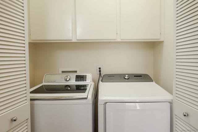 11540 Miro Cir, San Diego CA: https://media.crmls.org/mediaz/b4b158c6-7772-4ff6-8653-133f4cebab30.jpg