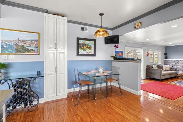 1797 W Campbell Avenue, Campbell CA: https://media.crmls.org/mediaz/b4b18861-fa3b-4981-88a4-63efc400ef86.jpg