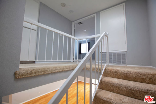 4365 Mclaughlin Avenue, Los Angeles CA: https://media.crmls.org/mediaz/b4b23a1f-3fa2-41f2-9e69-0fc2c8a01bbb.jpg
