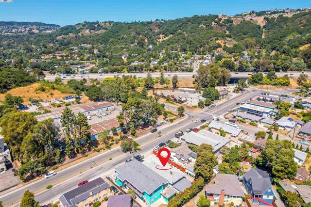 6133 Seminary Ave, Oakland CA: https://media.crmls.org/mediaz/b4b2c3c2-150b-4c47-b813-d0959f543ad8.jpg