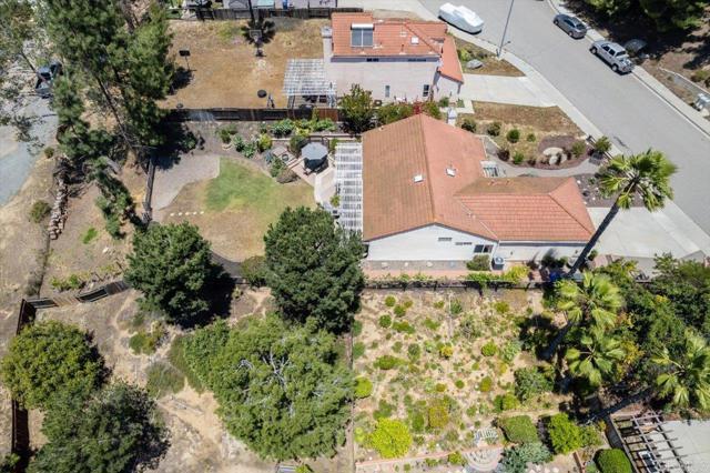 Detail Gallery Image 45 of 54 For 819 Corte Merano, Escondido,  CA 92026 - 3 Beds | 2 Baths
