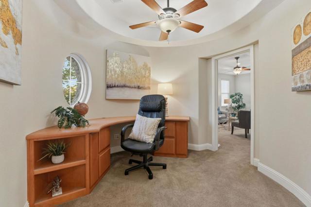 480 Winter Creek Way, Morgan Hill CA: https://media.crmls.org/mediaz/b4b4dded-9a5c-4b84-96ca-be455184a14f.jpg