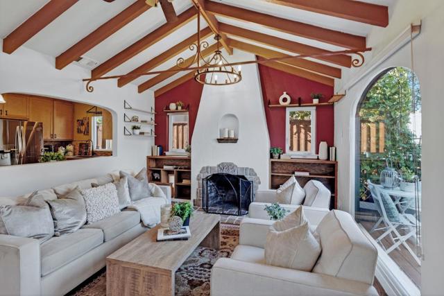 2100 Oberlin Street, Palo Alto CA: https://media.crmls.org/mediaz/b4b66329-fe6a-4446-8dcd-e7277093e718.jpg