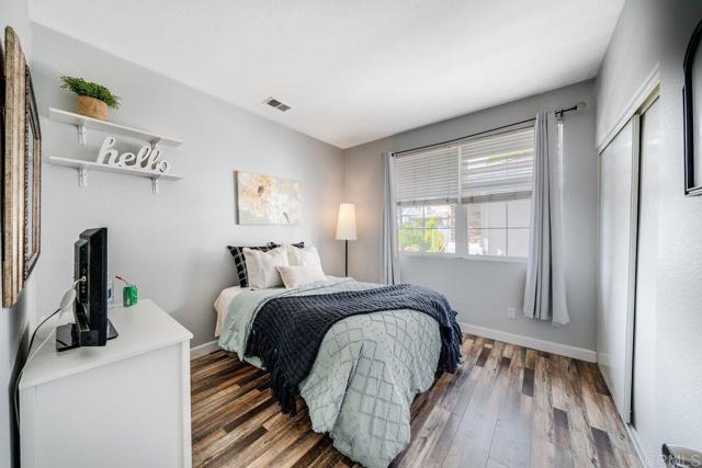 2312 Orchard View Ln., Escondido CA: https://media.crmls.org/mediaz/b4b6db17-ac15-435c-9533-9e87ebb65d8e.jpg