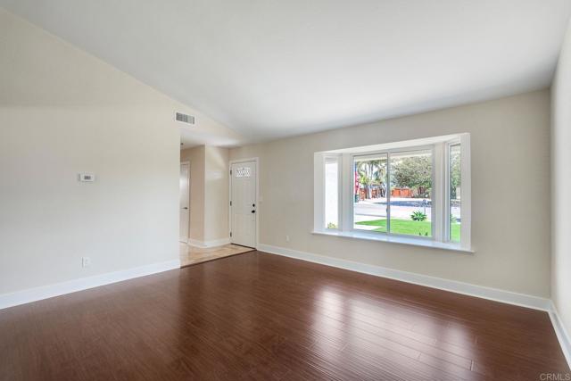 832 Grapevine Rd, Vista, CA 92083 photo 6