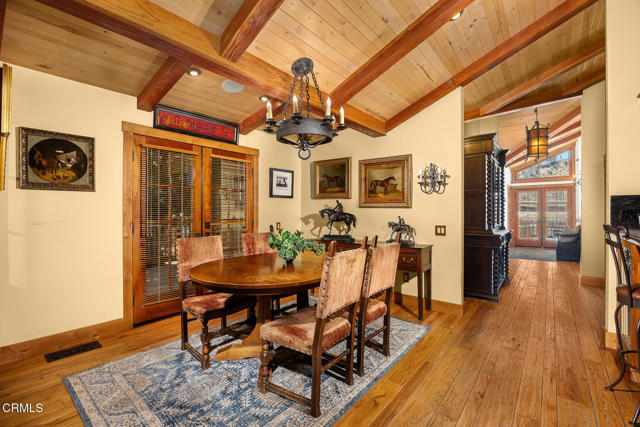 307 San Pascual Avenue, South Pasadena CA: https://media.crmls.org/mediaz/b4b94287-97e1-4d6e-90b6-7596de934a89.jpg