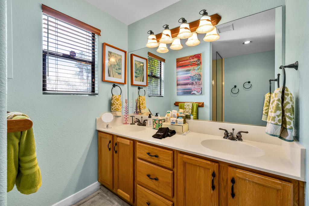 MLS #219136376PS image #12