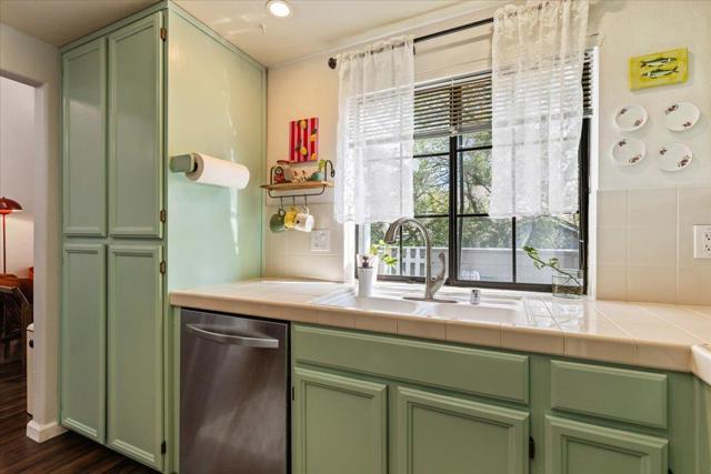 MLS #ML82020731 image #9